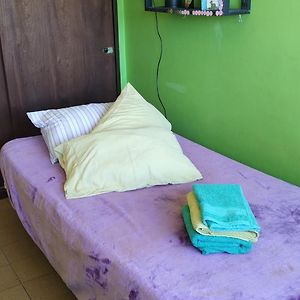 Habitacion En Casa De Familia